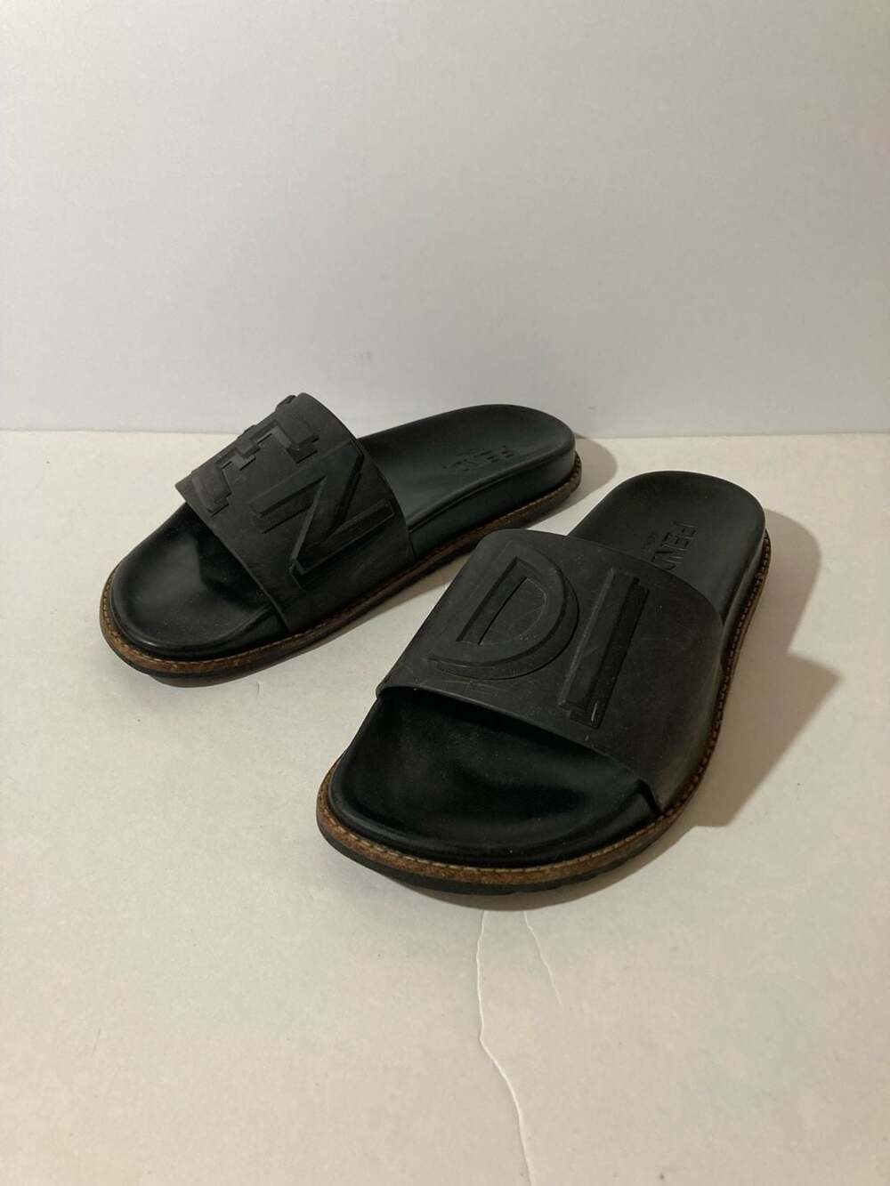 Fendi Vocabulary Rubber Slide Sandals